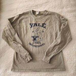 Vintage Yale Track & Field Invitational Long Sleeve 2005 Bulldogs T-Shirt